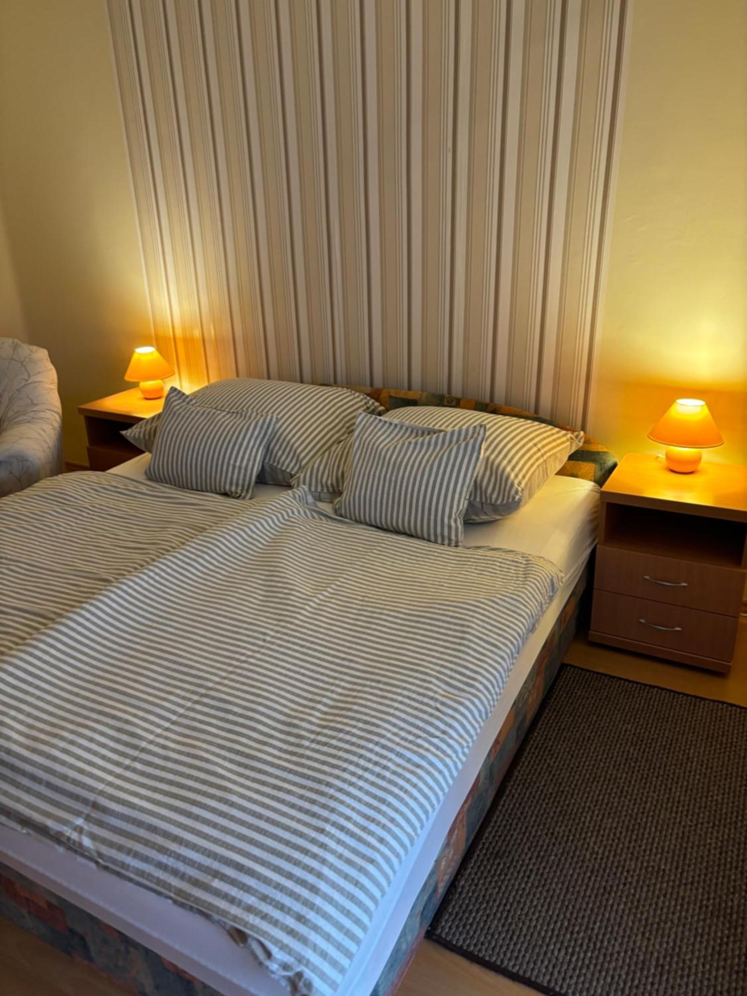 Afamado Apartman Fisli Heviz Luaran gambar